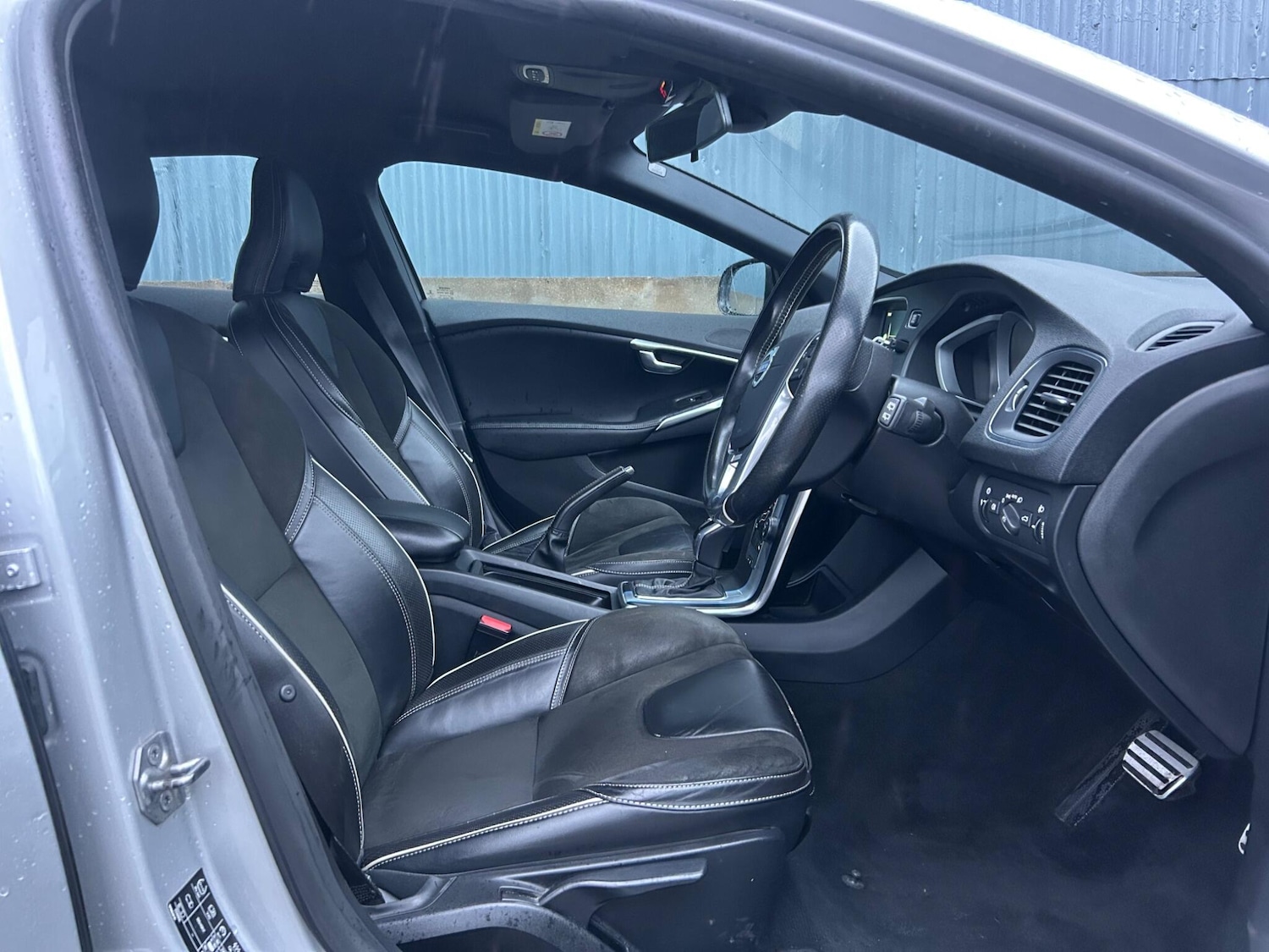 Used Volvo V40 2016 for sale - 77549640: Photo 28