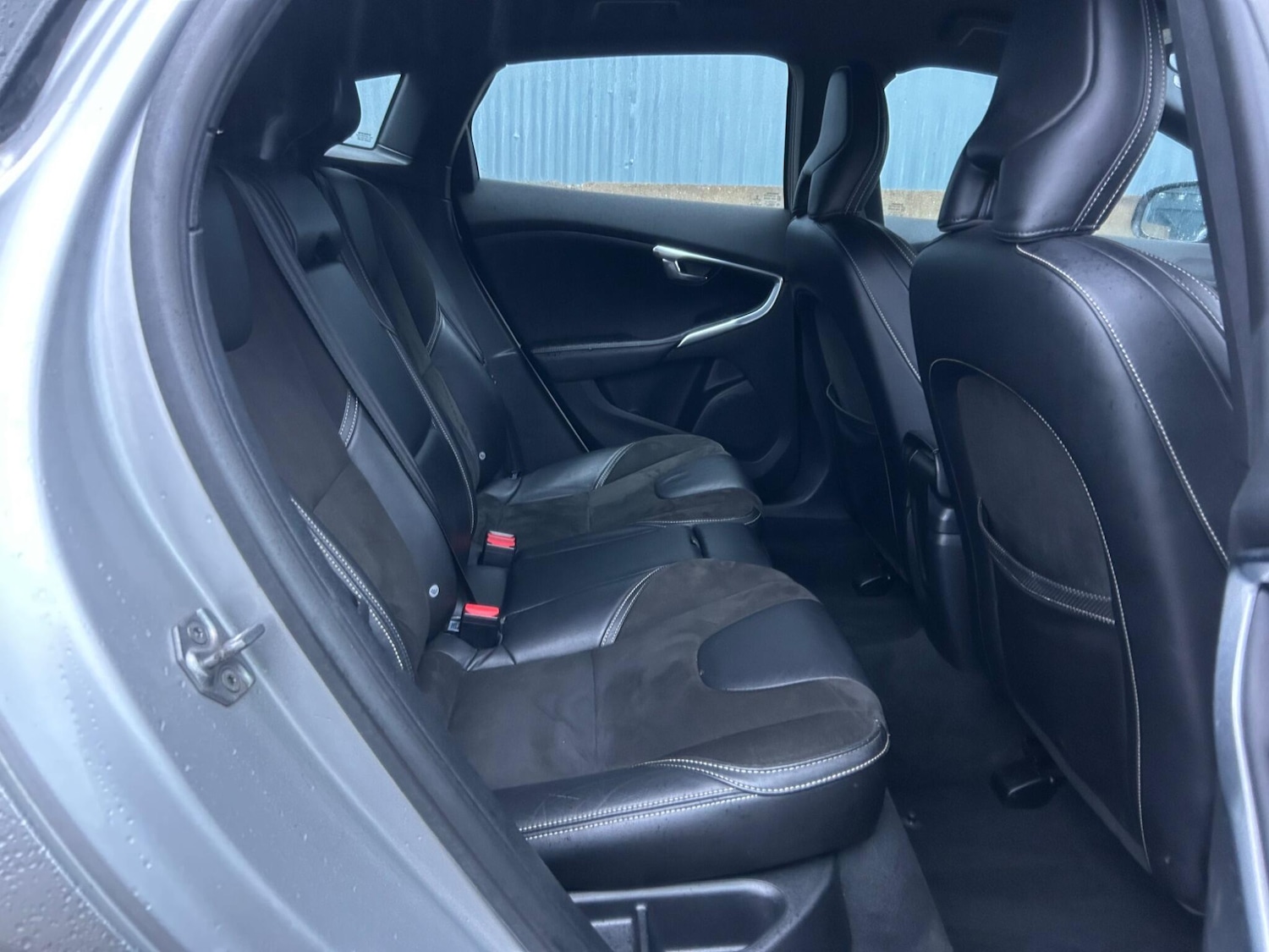 Used Volvo V40 2016 for sale - 77549640: Photo 31