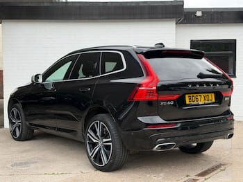 Used Volvo XC60 2017 for sale - 79807338: Photo