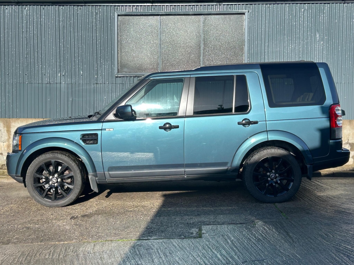 Used Land Rover Discovery 2011 for sale - 77377385: Photo 12