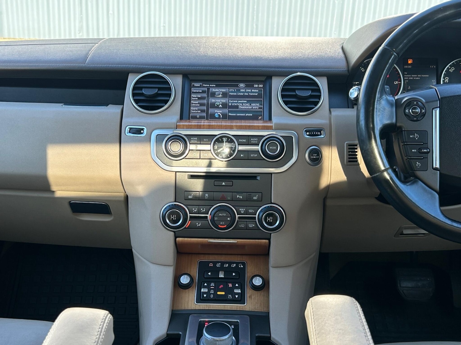 Used Land Rover Discovery 2011 for sale - 77377385: Photo 23