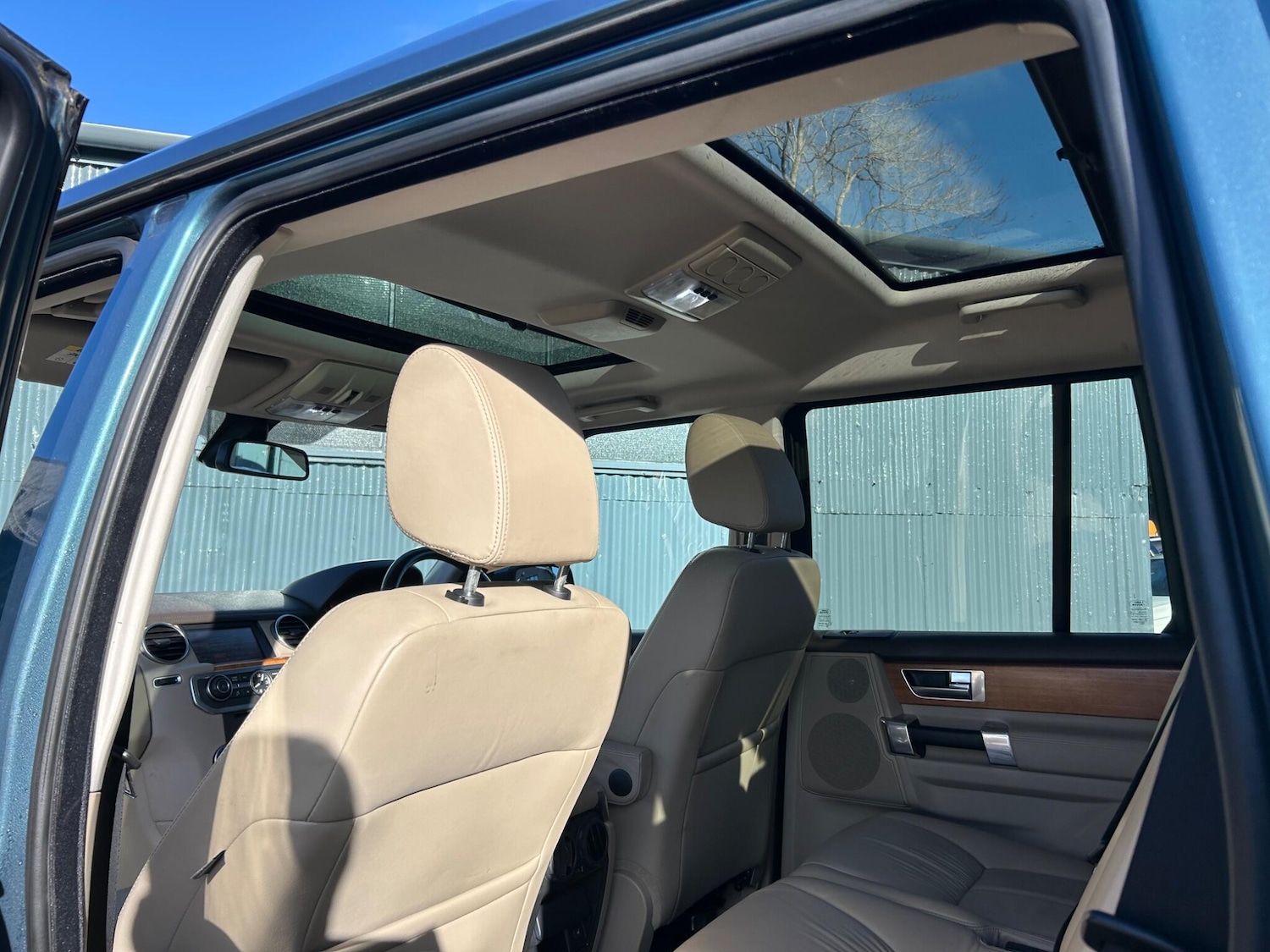 Used Land Rover Discovery 2011 for sale - 77377385: Photo 34