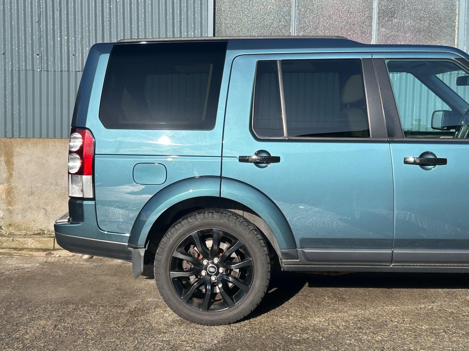 Used Land Rover Discovery 2011 for sale - 77377385: Photo 47