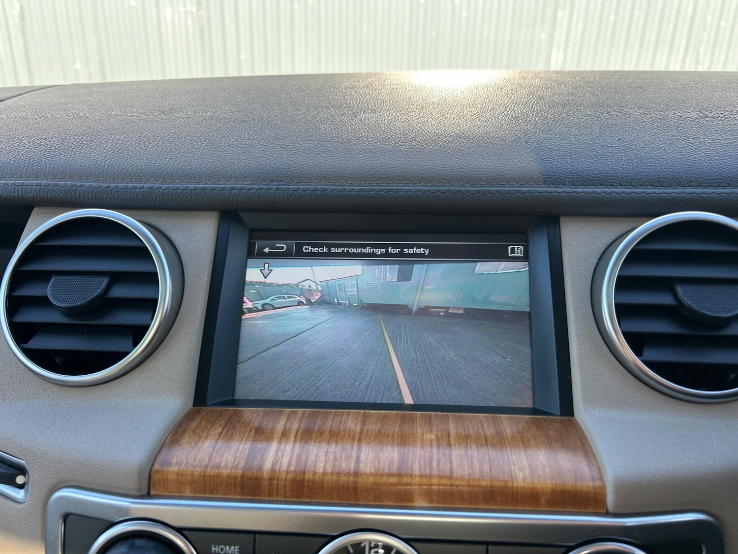 Used Land Rover Discovery 2011 for sale - 77377385: Photo 50