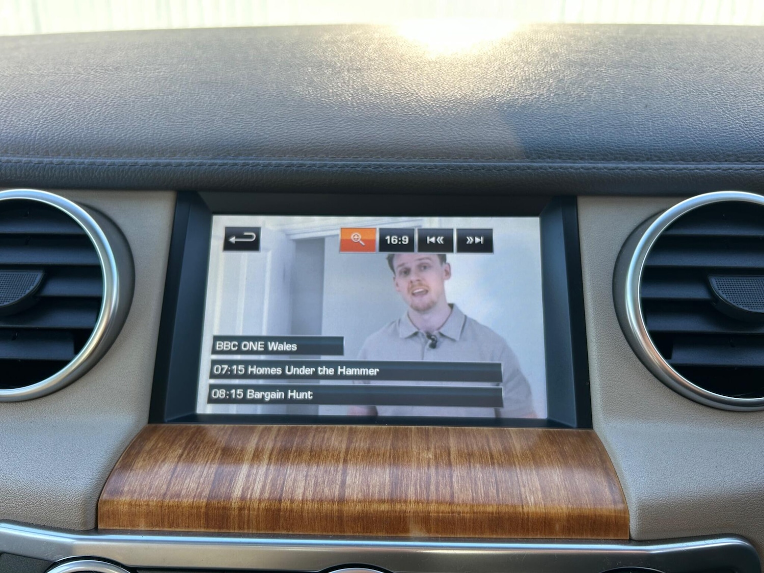 Used Land Rover Discovery 2011 for sale - 77377385: Photo 52