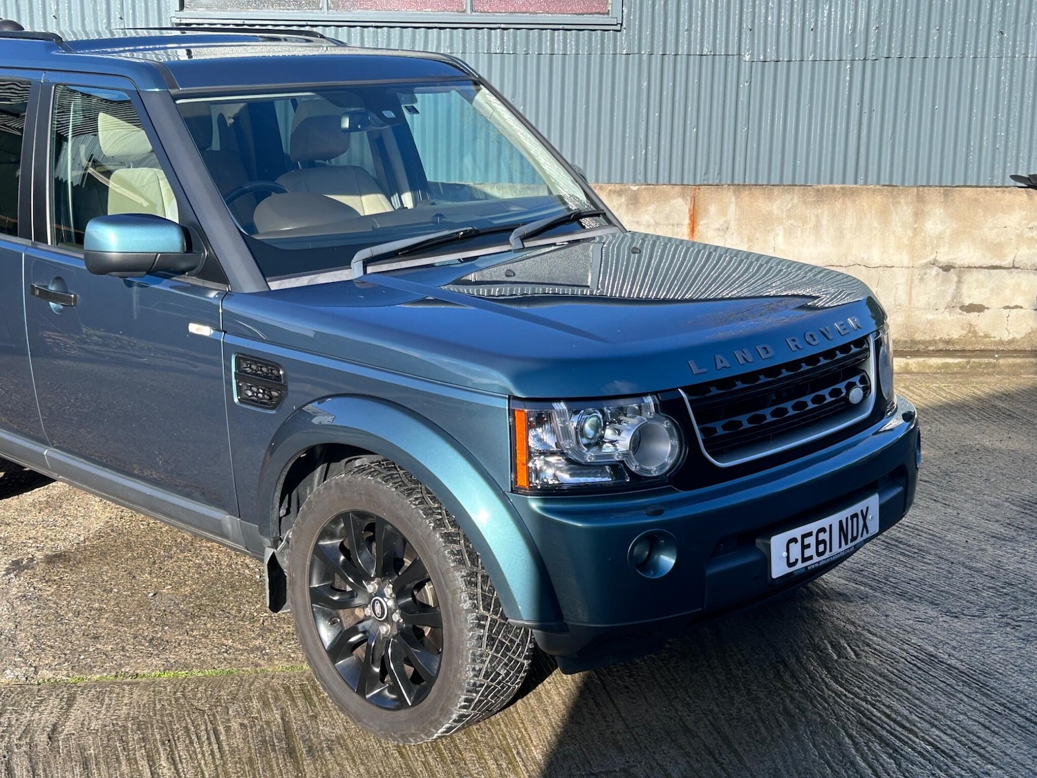 Used Land Rover Discovery 2011 for sale - 77377385: Photo 6