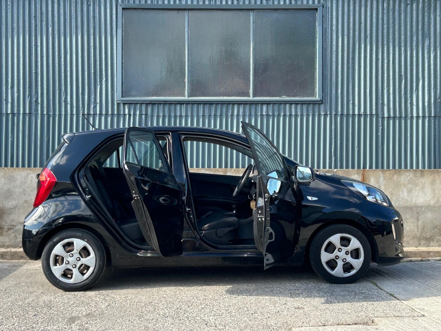 Used Kia Picanto 2016 for sale - 77203882: Photo 15