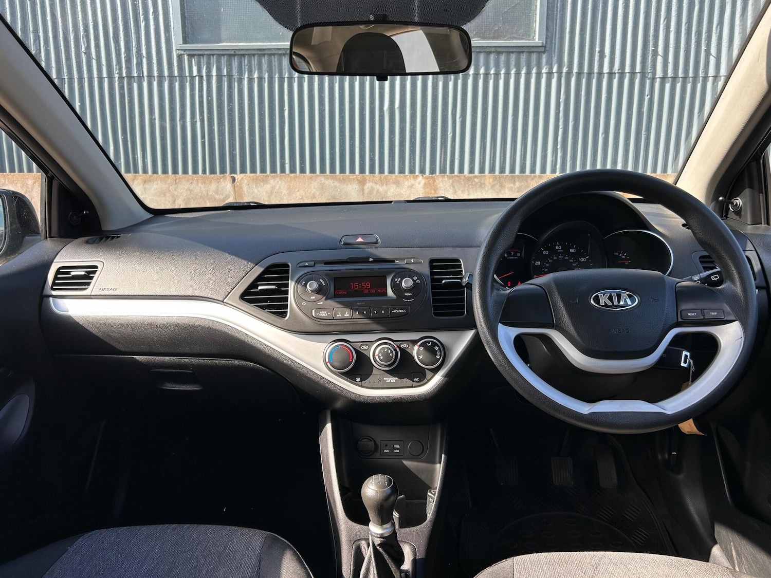 Used Kia Picanto 2016 for sale - 77203882: Photo 17