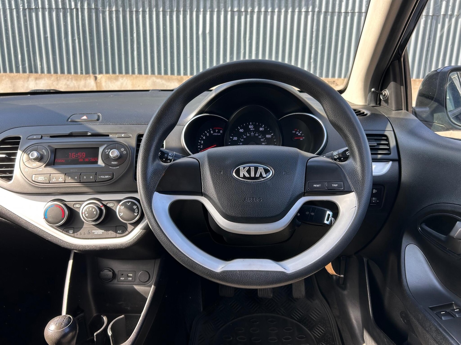 Used Kia Picanto 2016 for sale - 77203882: Photo 39