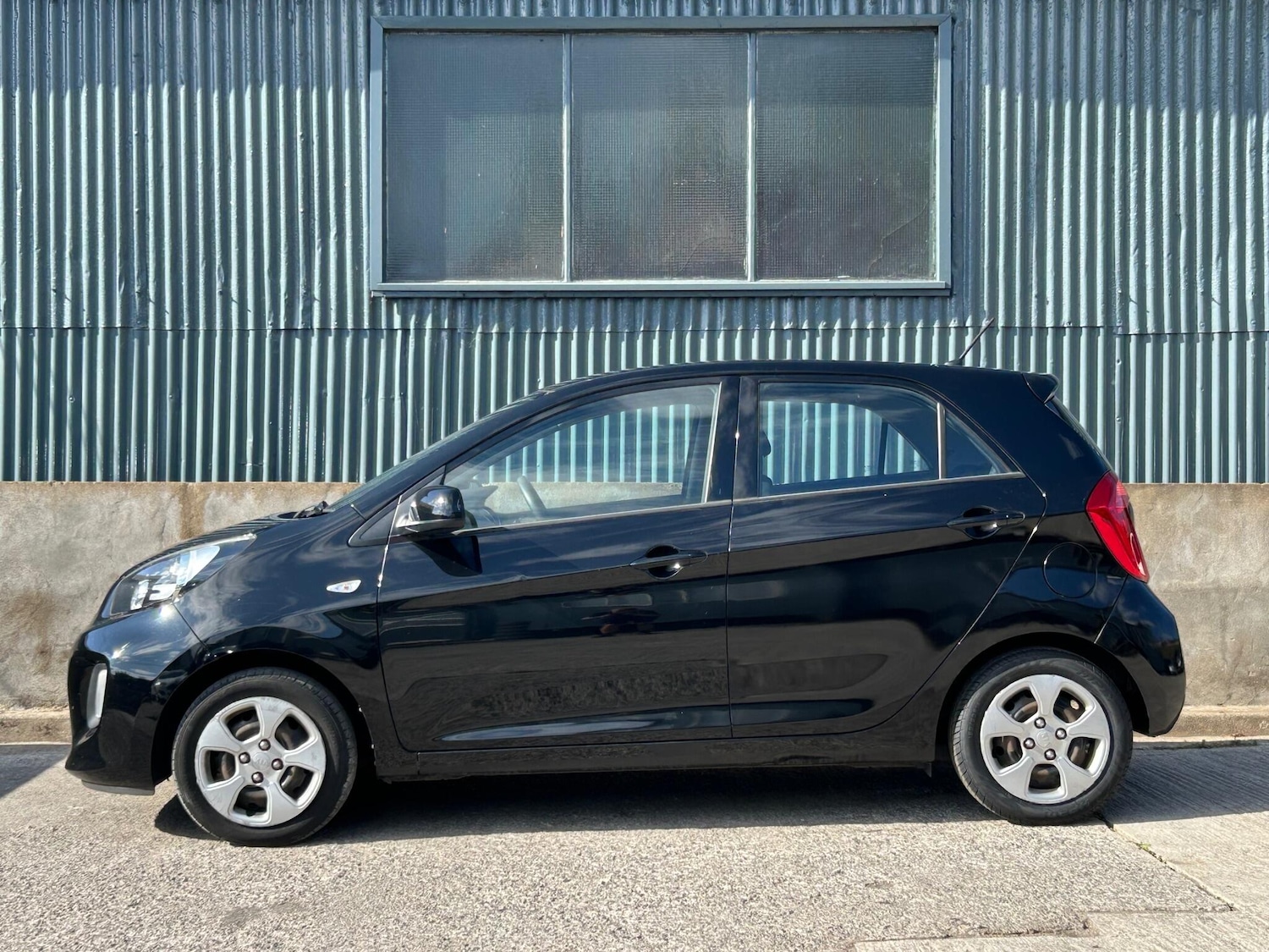 Used Kia Picanto 2016 for sale - 77203882: Photo 8