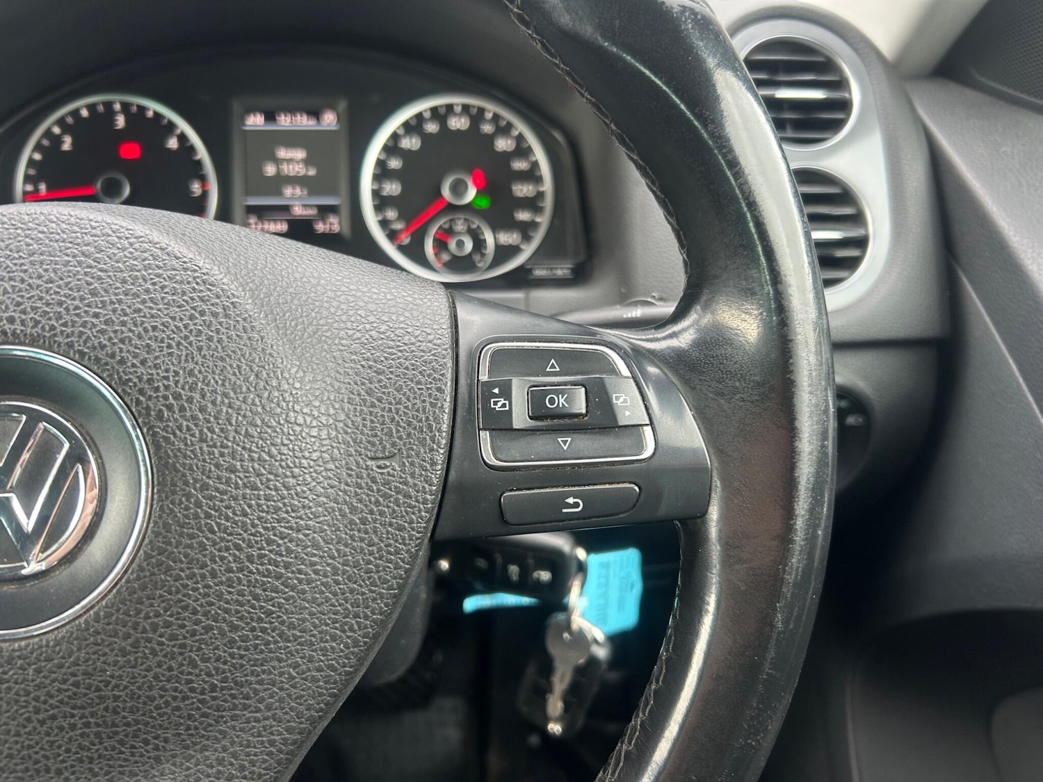 Used Volkswagen Tiguan 2013 for sale - 77550644: Photo 38