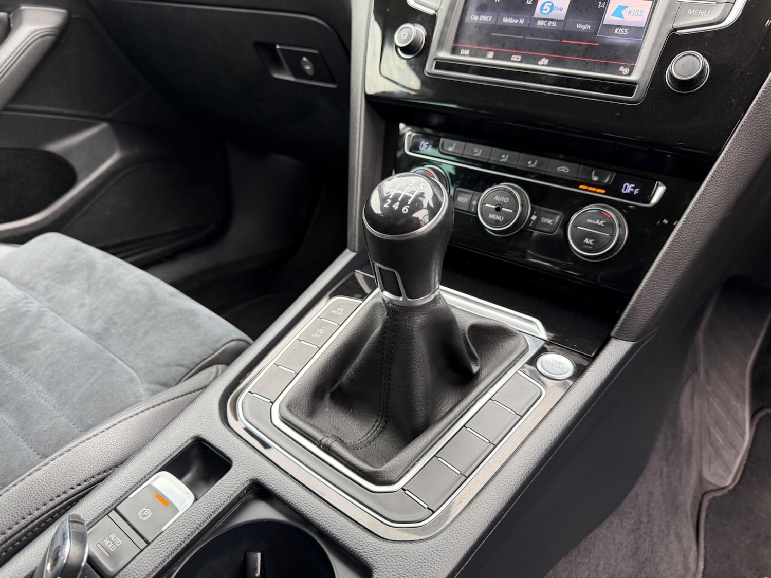 Used Volkswagen Passat 2015 for sale - 78100530: Photo 18