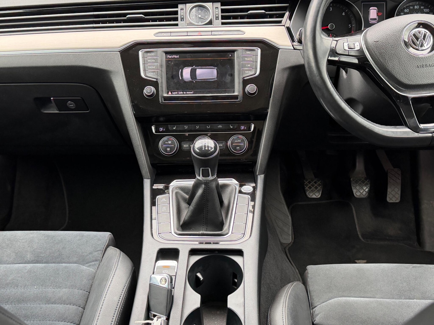 Used Volkswagen Passat 2015 for sale - 78100530: Photo 19