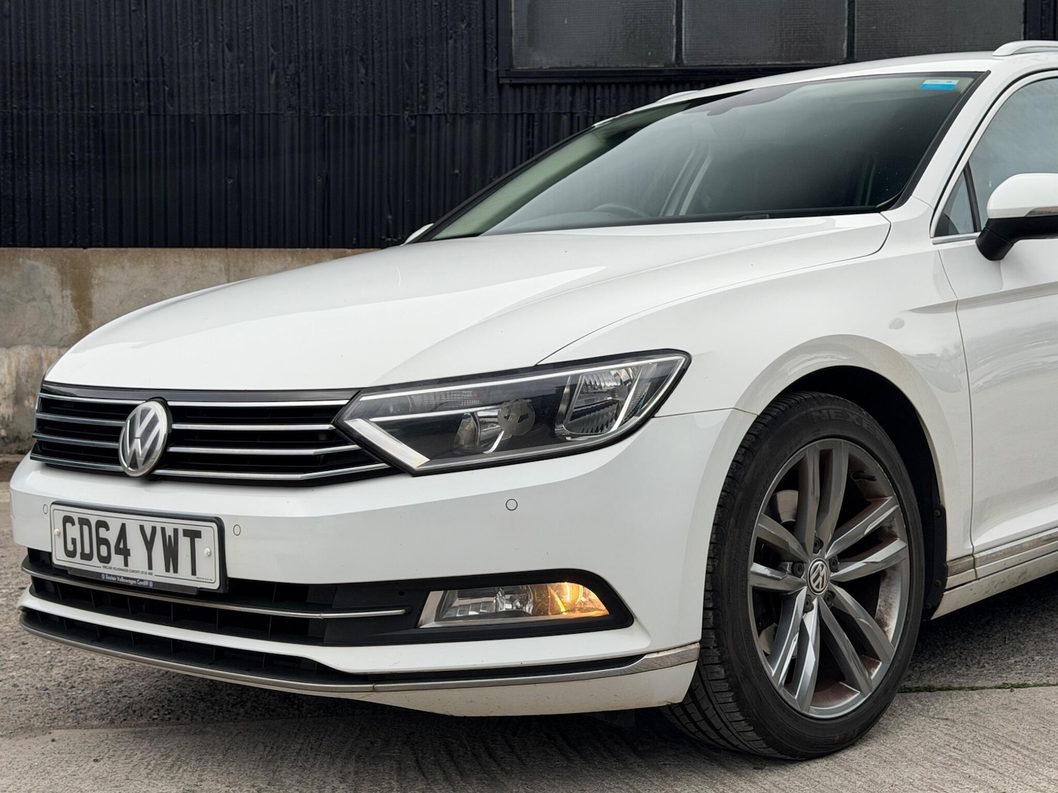 Used Volkswagen Passat 2015 for sale - 78100530: Photo 3