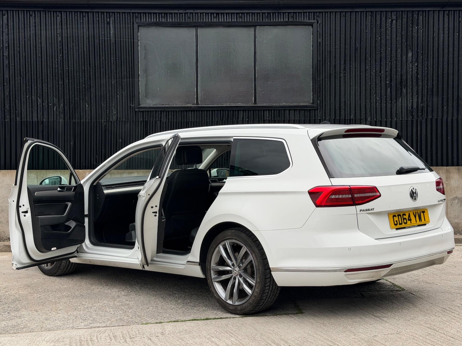 Used Volkswagen Passat 2015 for sale - 78100530: Photo 4