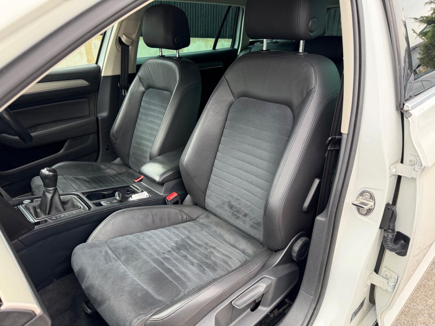 Used Volkswagen Passat 2015 for sale - 78100530: Photo 45