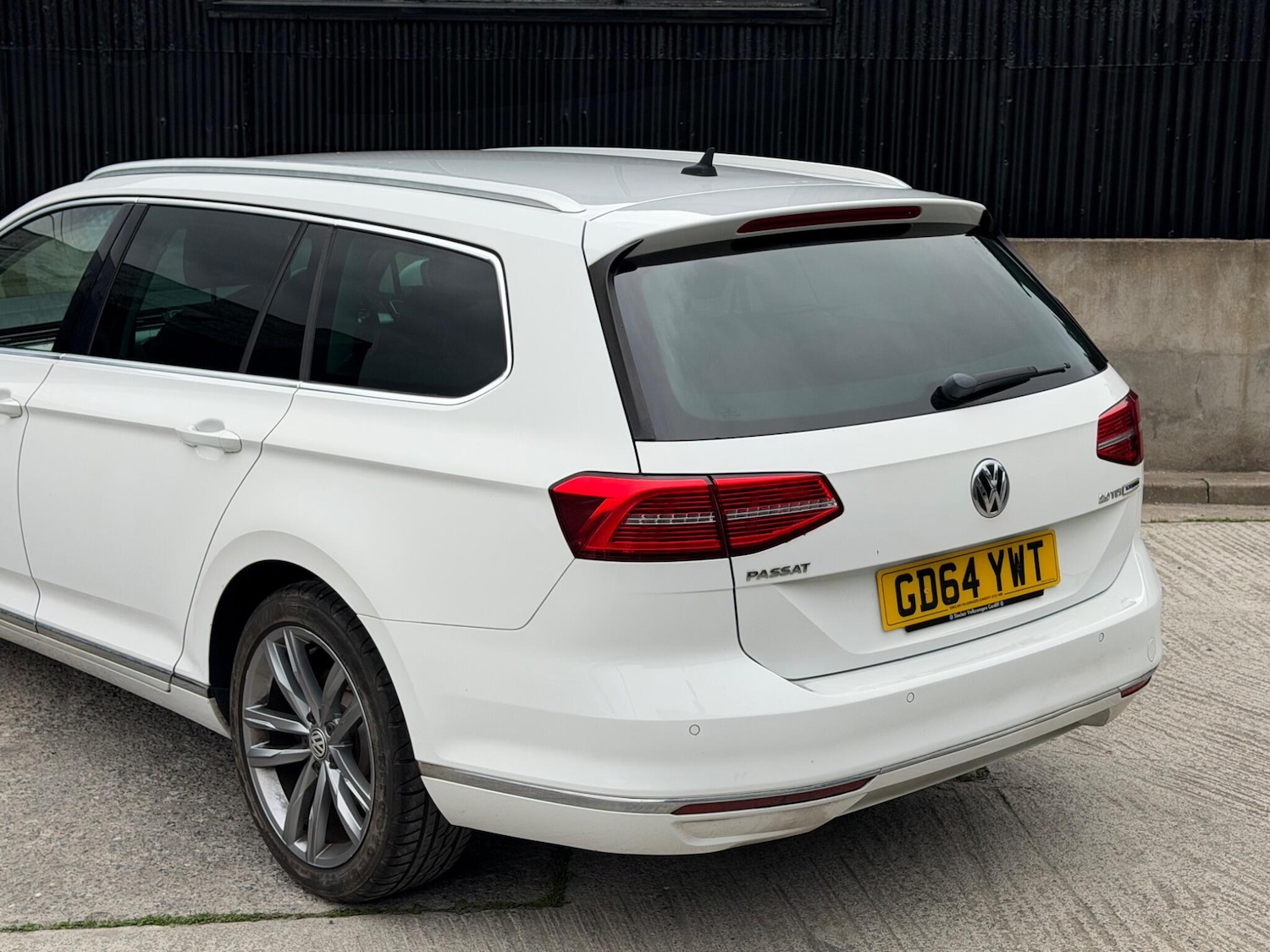 Used Volkswagen Passat 2015 for sale - 78100530: Photo 8