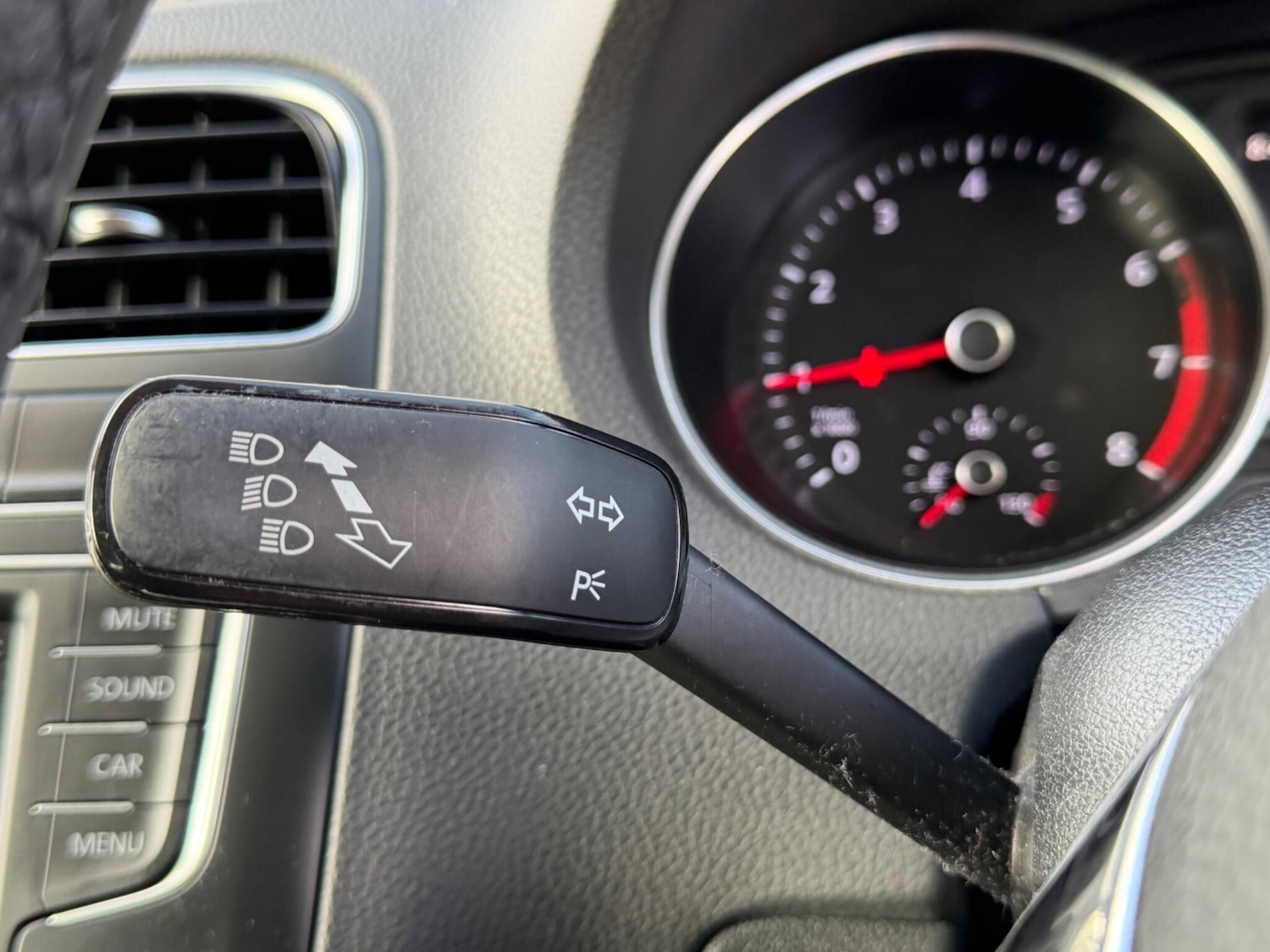 Used Volkswagen Polo 2016 for sale - 78047156: Photo 26