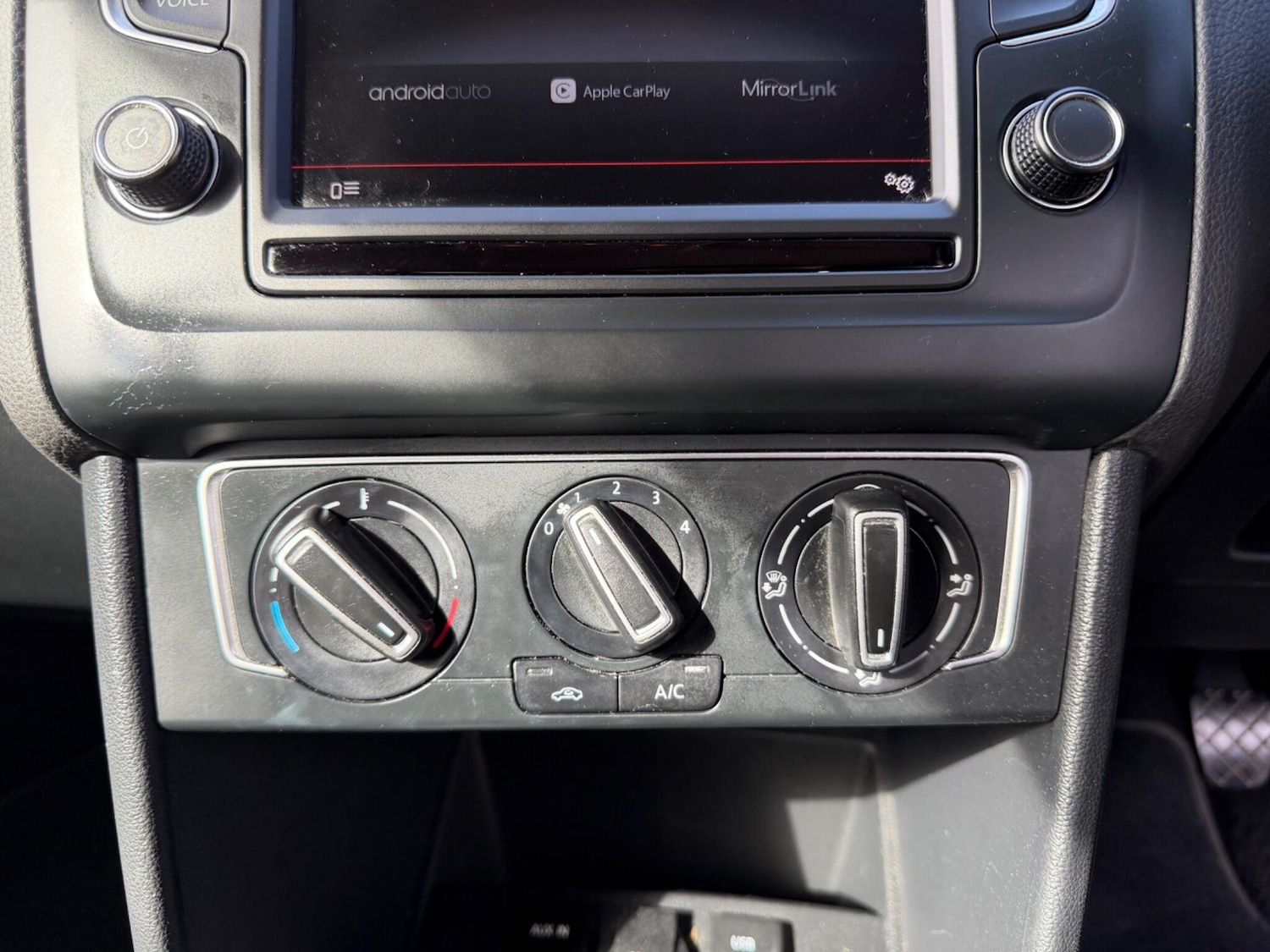 Used Volkswagen Polo 2016 for sale - 78047156: Photo 33