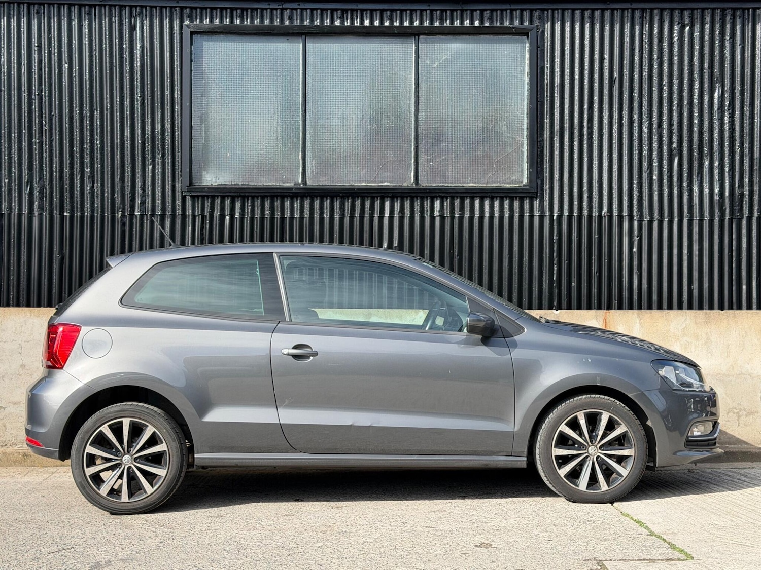 Used Volkswagen Polo 2016 for sale - 78047156: Photo 8