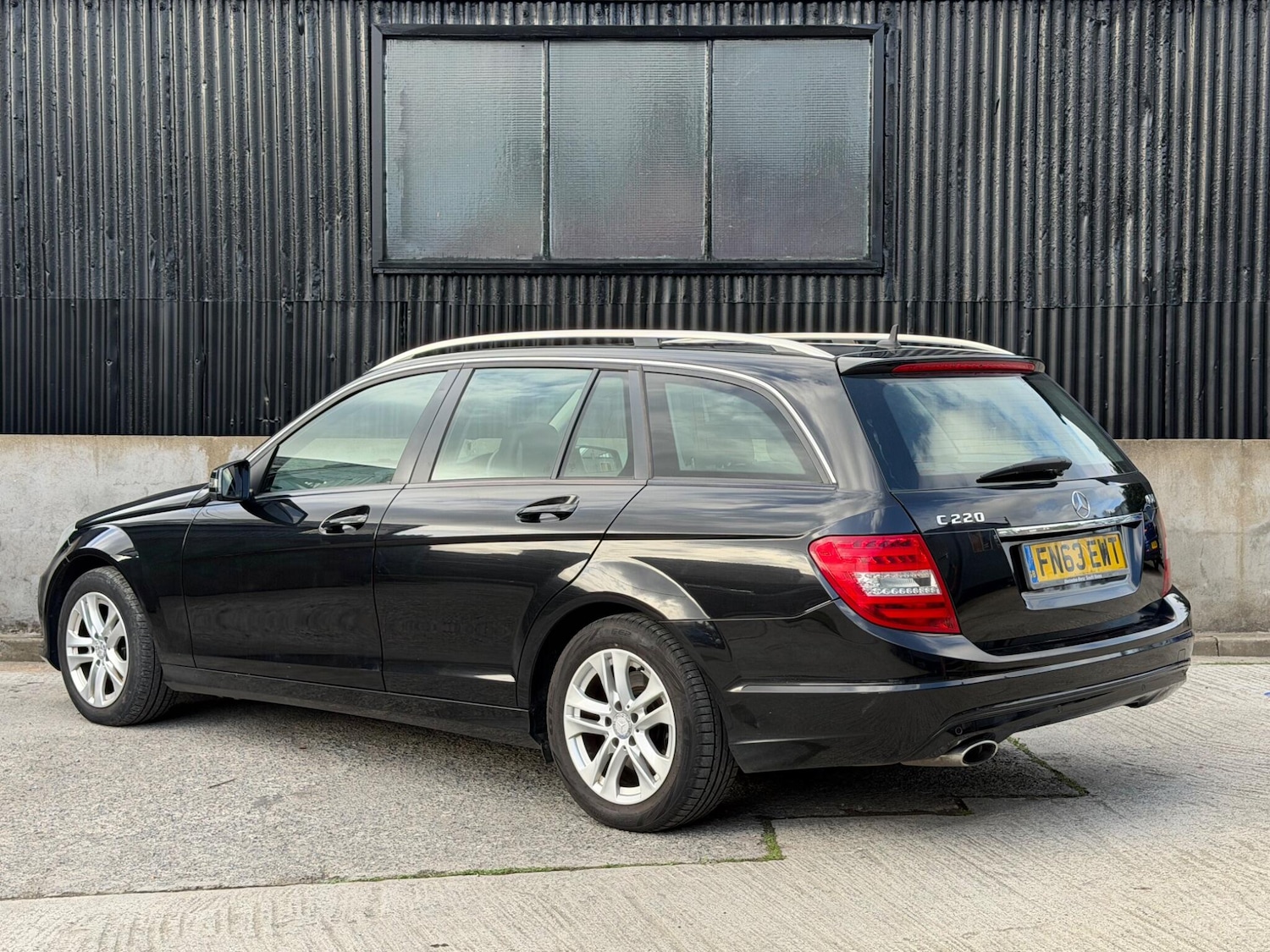 Used Mercedes-Benz C Class for sale - 78057984: Photo 4