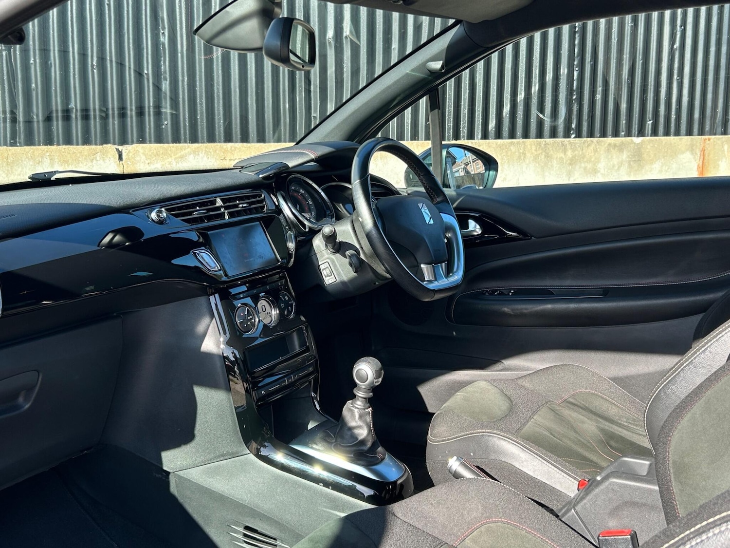 Used DS Automobiles DS 3 2017 for sale - 77970475: Photo 20