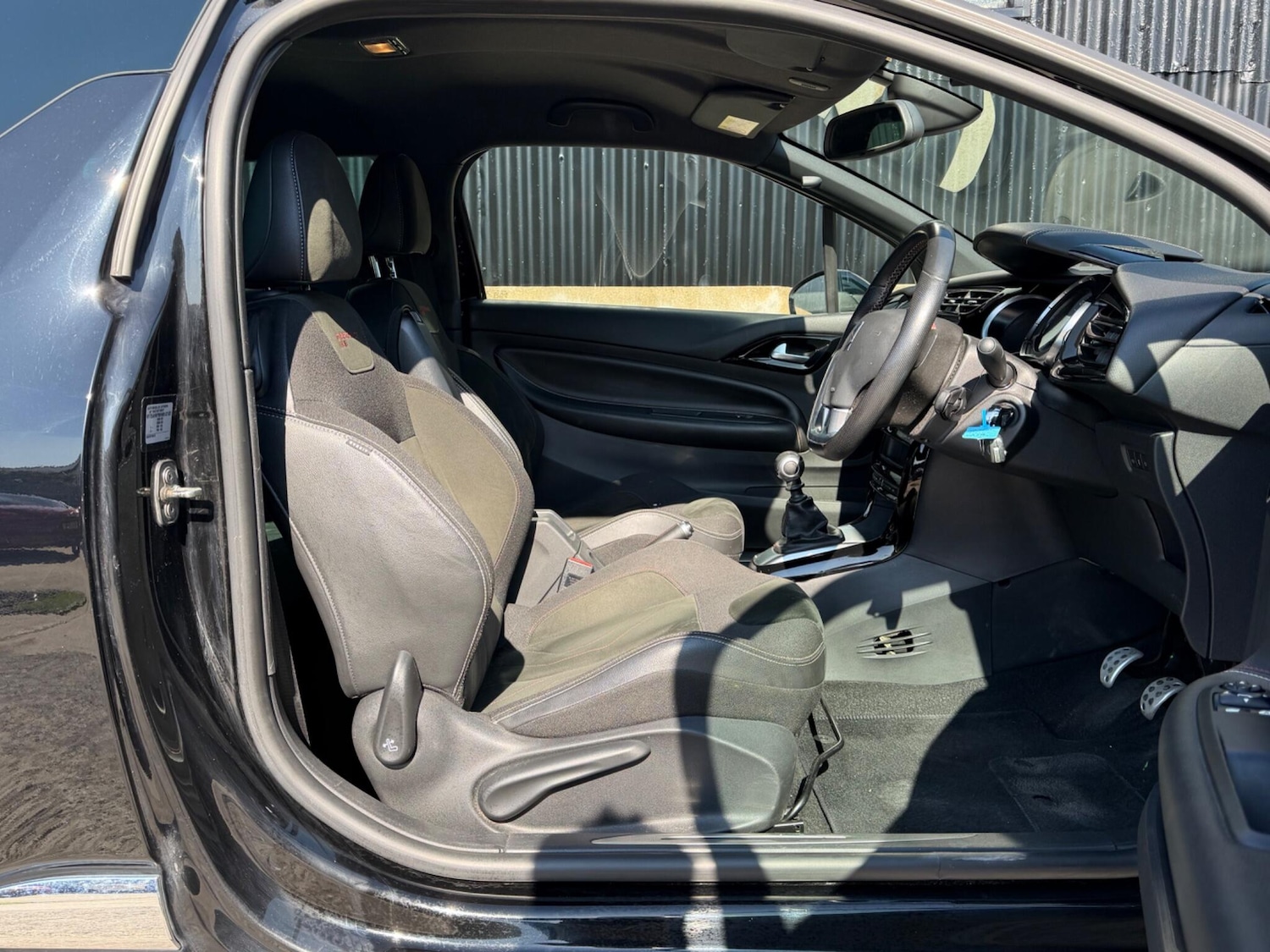 Used DS Automobiles DS 3 2017 for sale - 77970475: Photo 24