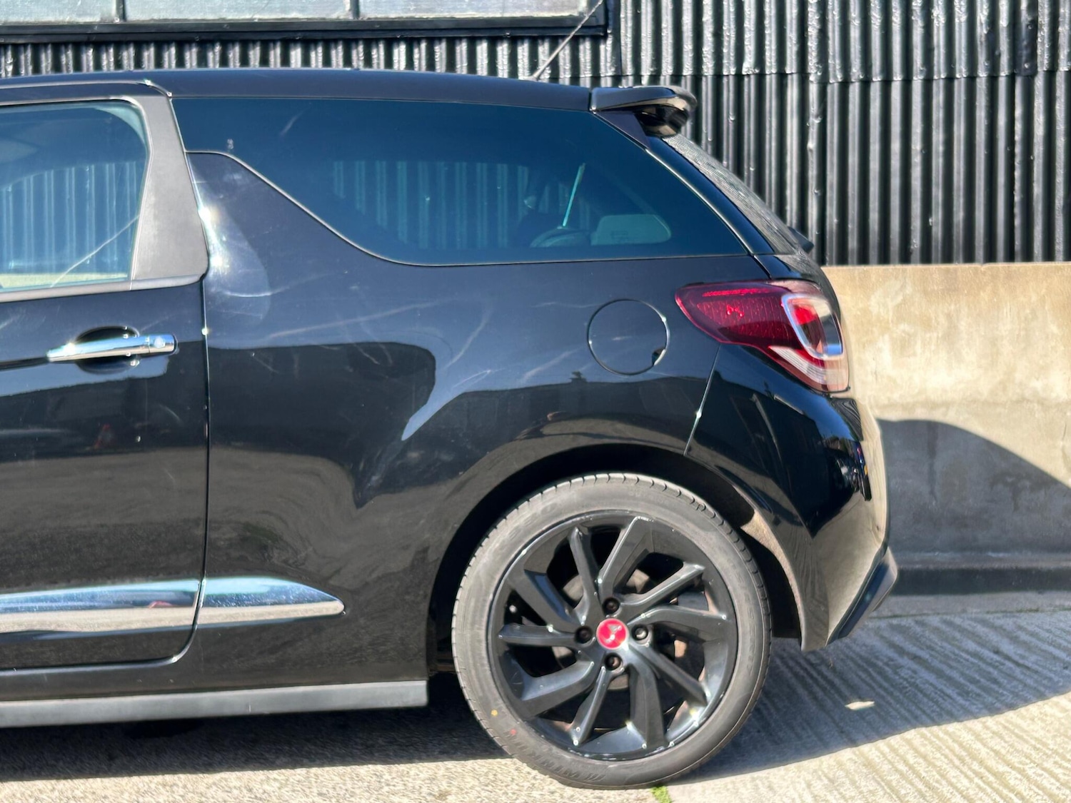 Used DS Automobiles DS 3 2017 for sale - 77970475: Photo 46