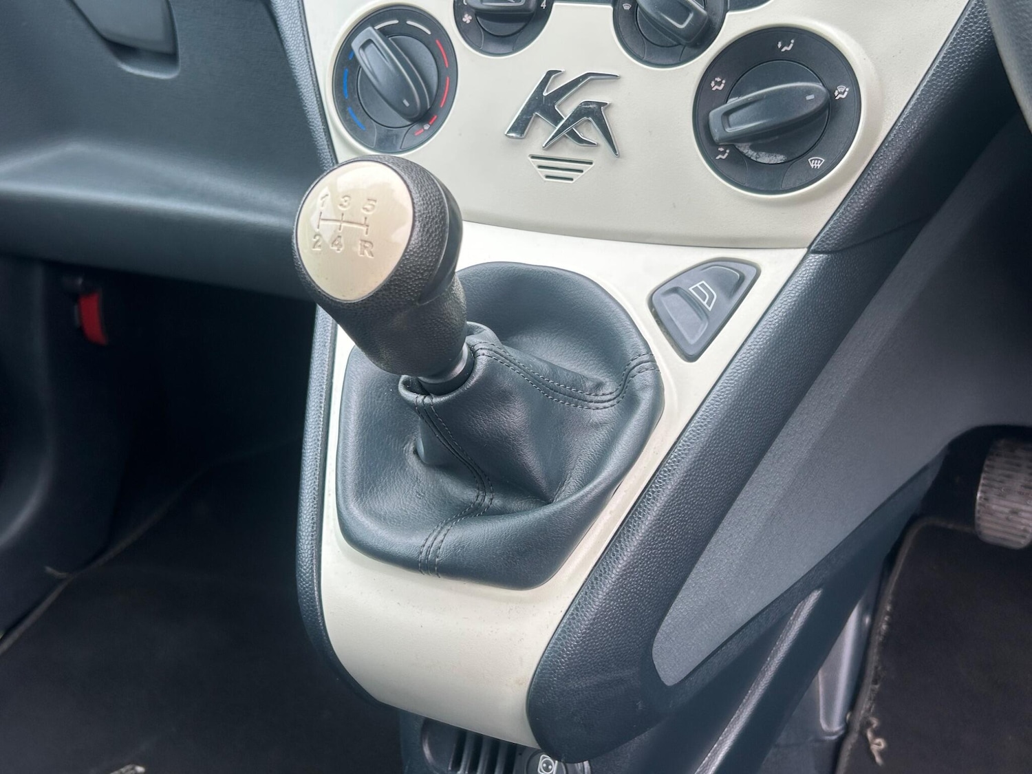 Used Ford Ka 2013 for sale - 77808445: Photo 15