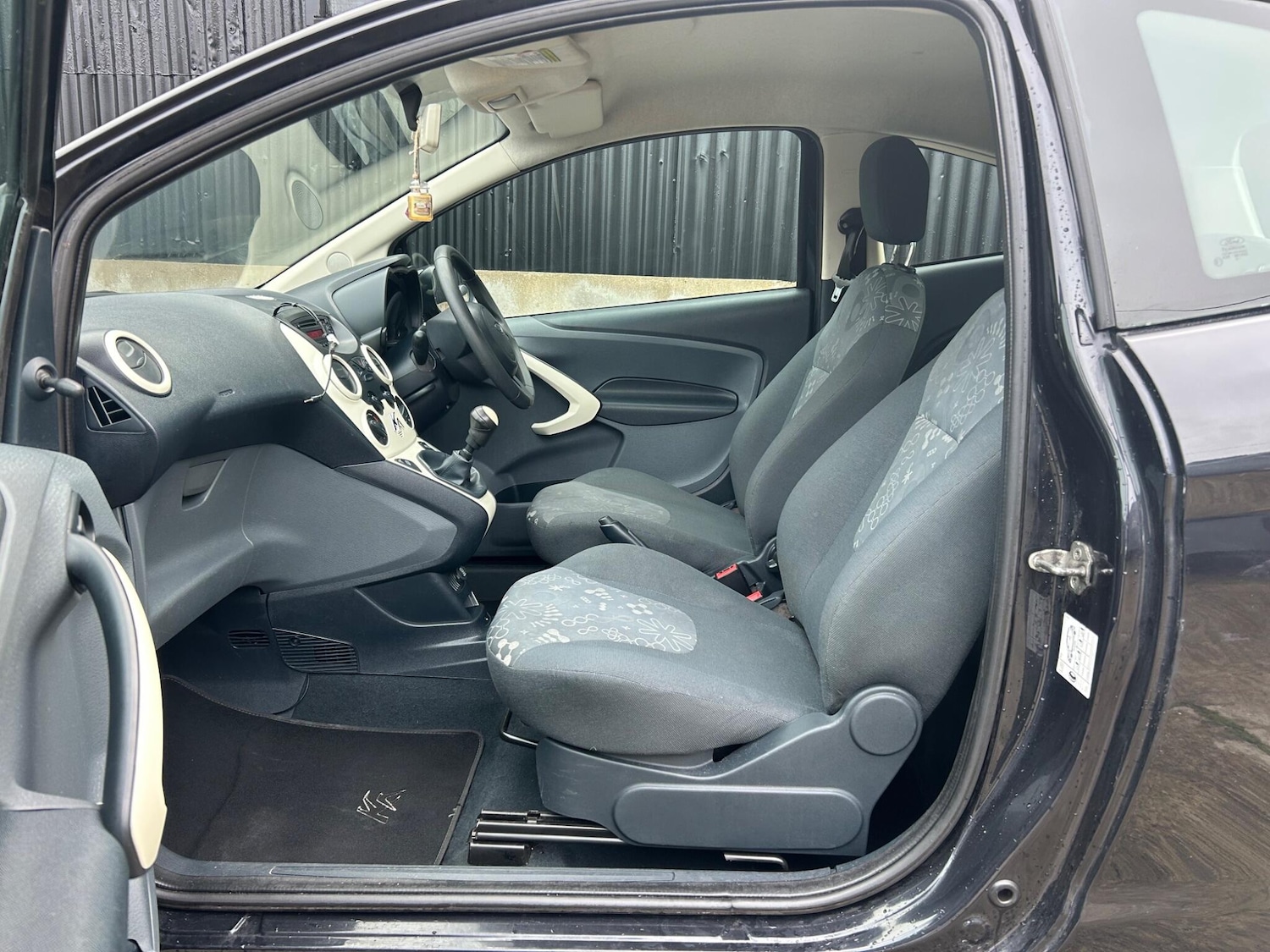 Used Ford Ka 2013 for sale - 77808445: Photo 30