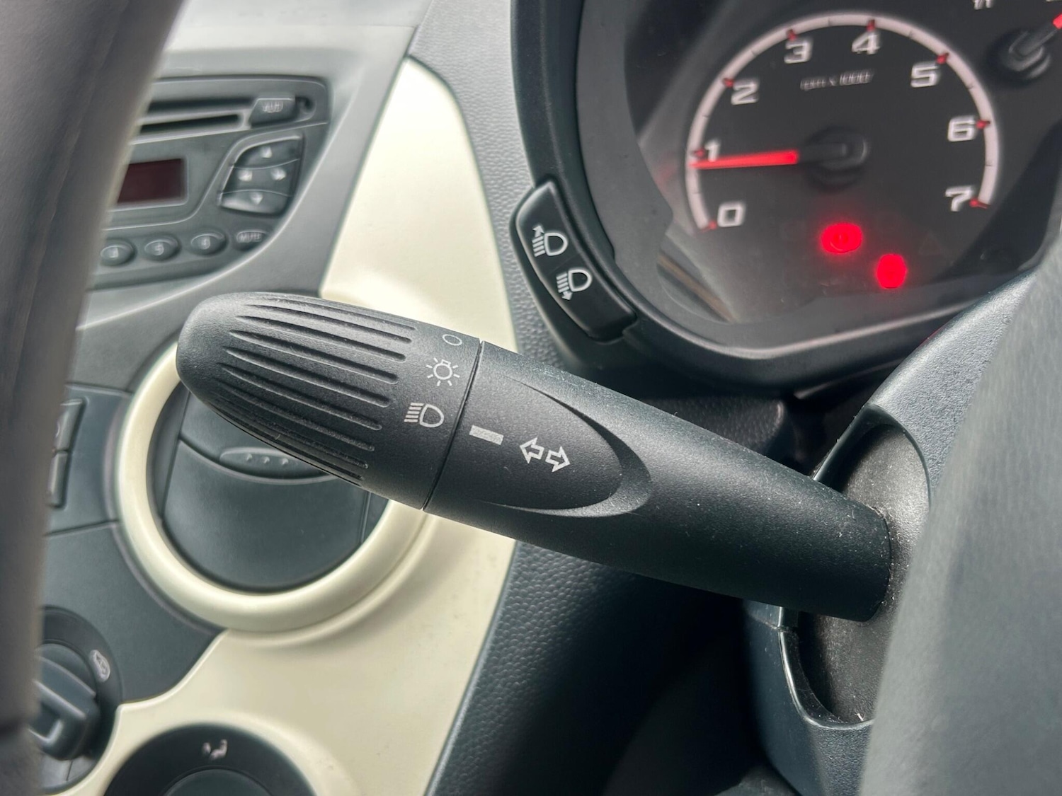 Used Ford Ka 2013 for sale - 77808445: Photo 34