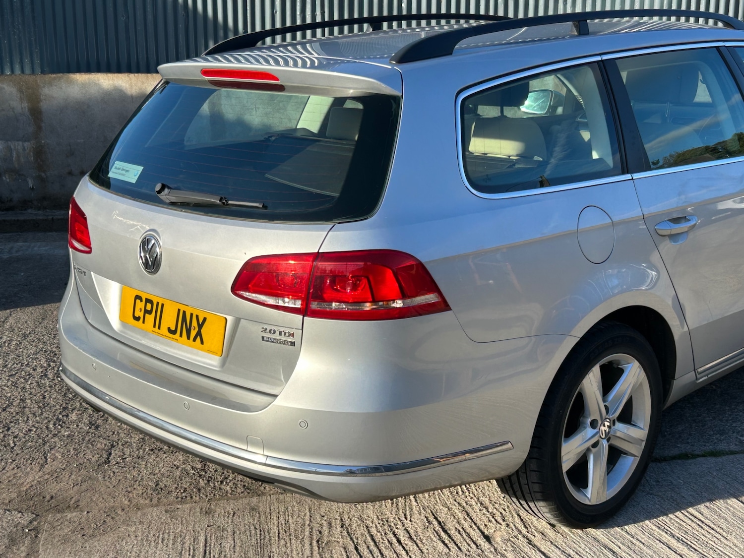 Used Volkswagen Passat 2011 for sale - 76205741: Photo 16