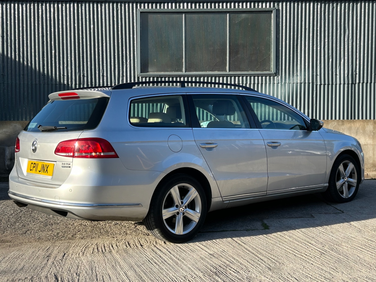 Used Volkswagen Passat 2011 for sale - 76205741: Photo 17