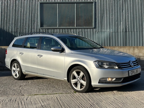 Used Volkswagen Passat 2011 for sale - 76205741: Photo 1