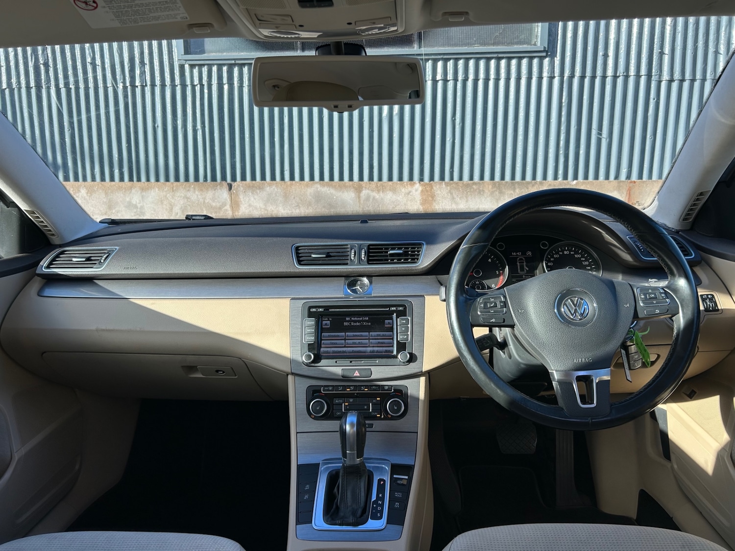 Used Volkswagen Passat 2011 for sale - 76205741: Photo 22