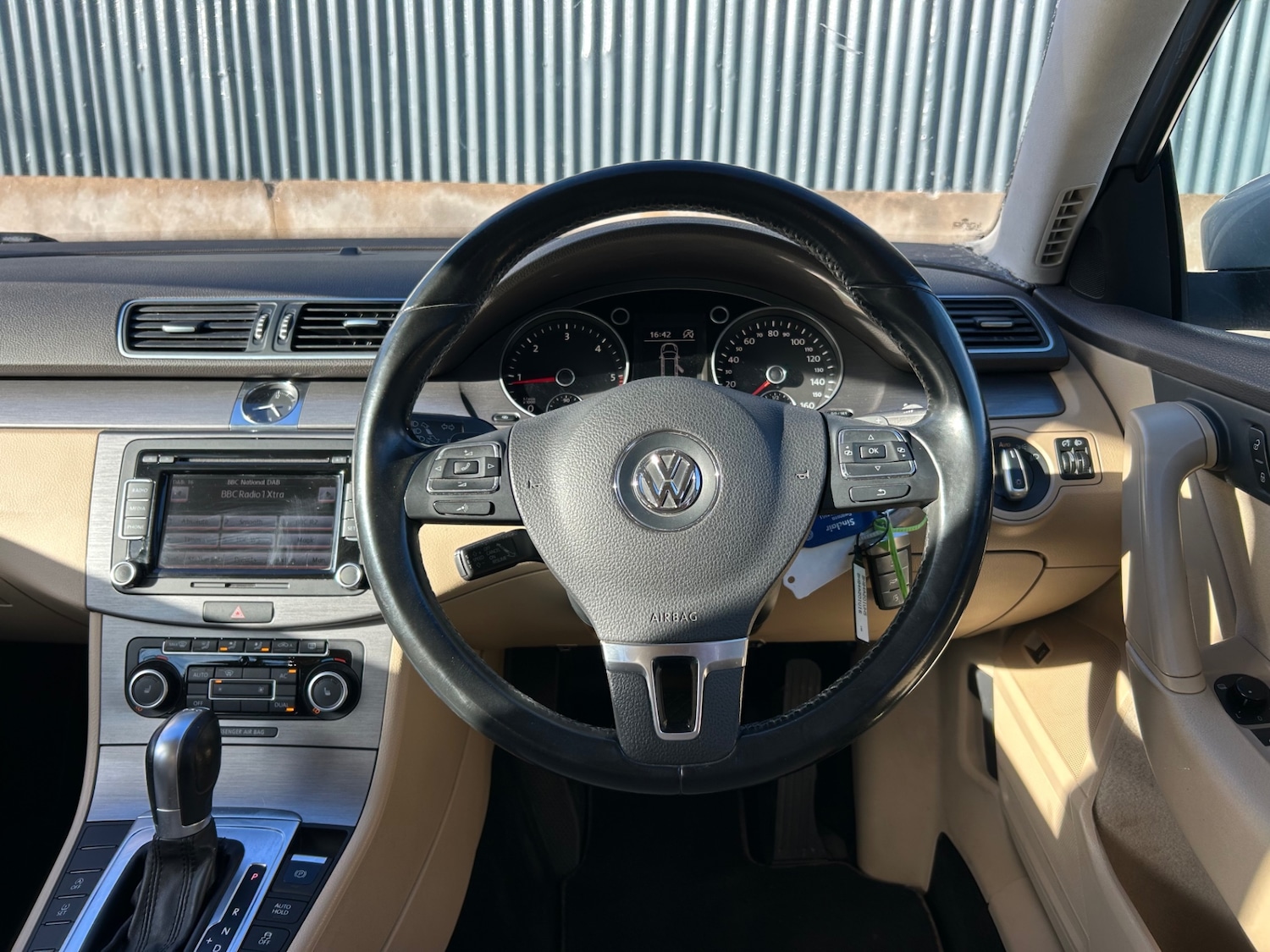 Used Volkswagen Passat 2011 for sale - 76205741: Photo 23