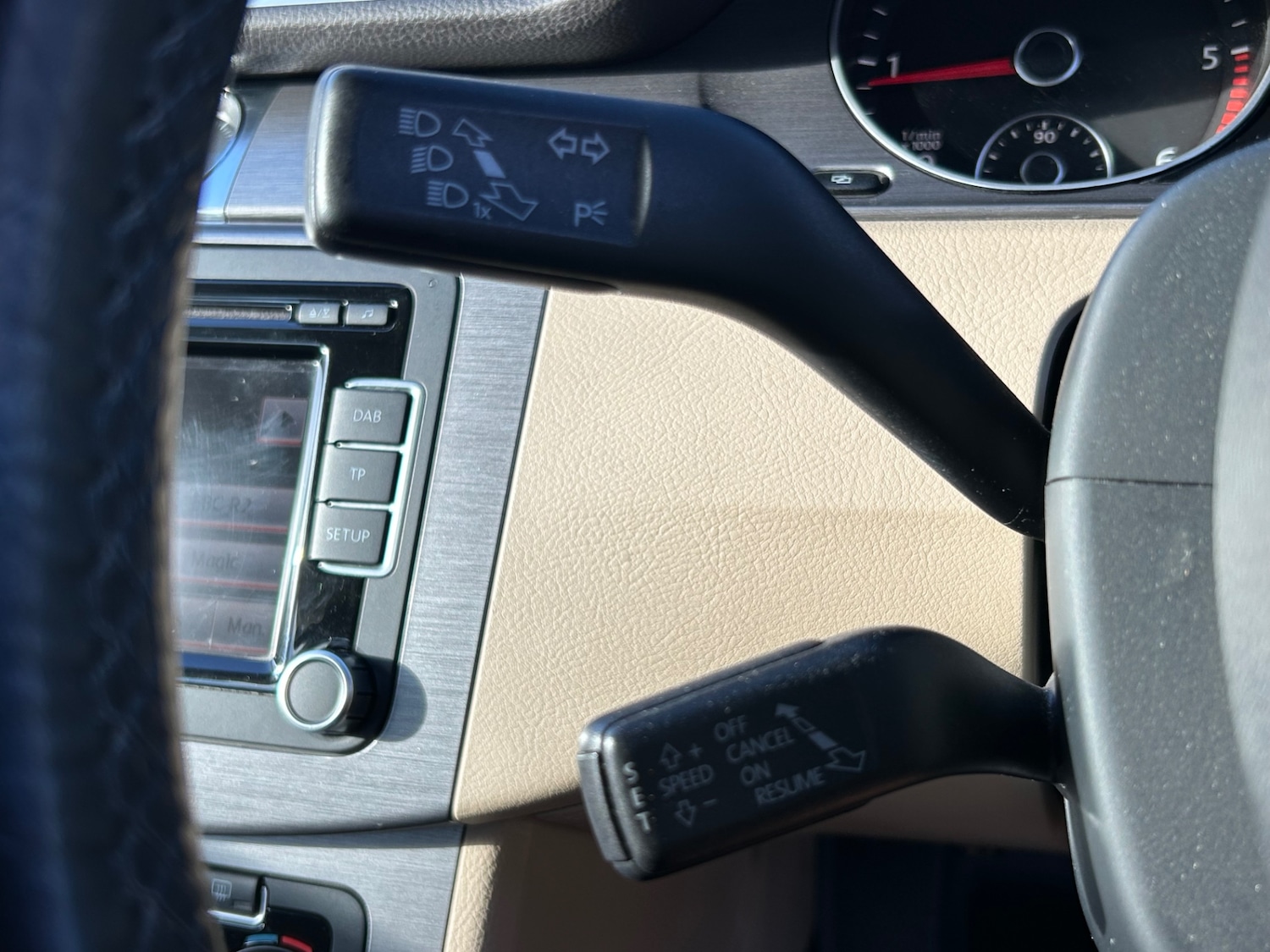 Used Volkswagen Passat 2011 for sale - 76205741: Photo 31