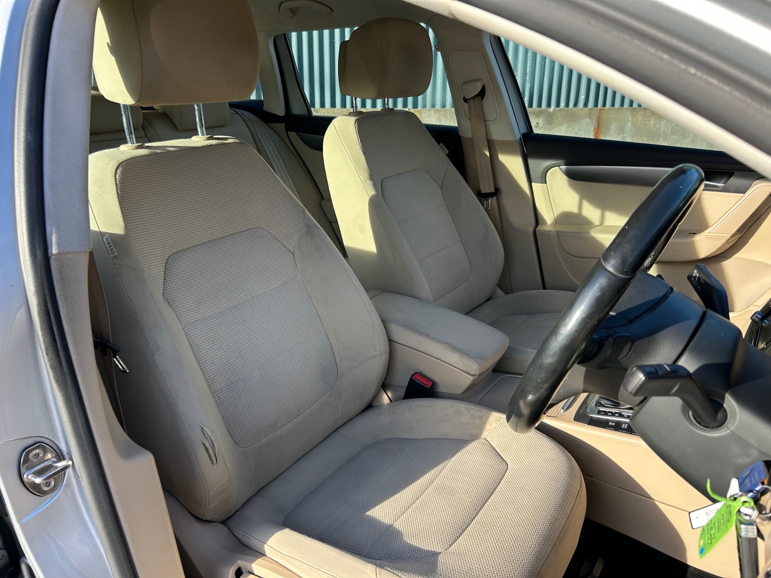 Used Volkswagen Passat 2011 for sale - 76205741: Photo 49