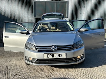 Used Volkswagen Passat 2011 for sale - 76205741: Photo 4