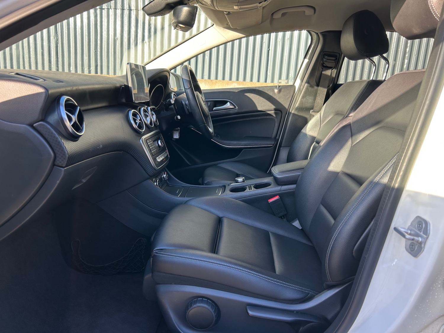 Used Mercedes-Benz A-Class 2016 for sale - 76625516: Photo 37