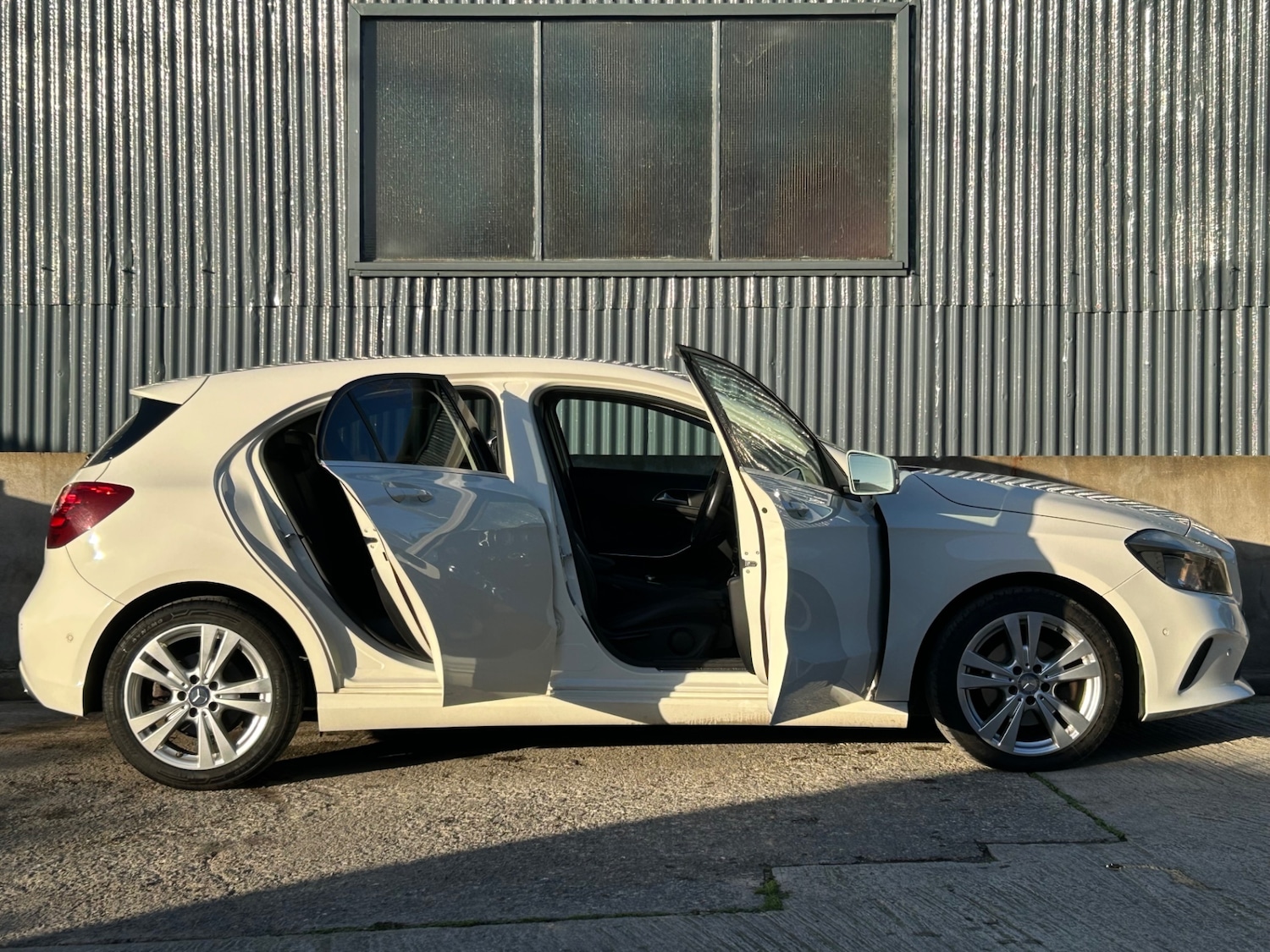 Used Mercedes-Benz A-Class 2016 for sale - 76625516: Photo 44