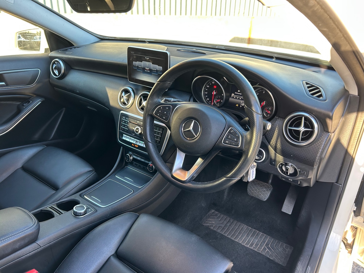 Used Mercedes-Benz A-Class 2016 for sale - 76625516: Photo 51