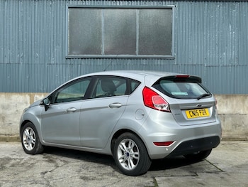 Used Ford Fiesta 2015 for sale - 77768062: Photo