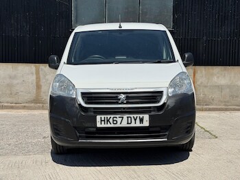 Used Peugeot Partner 2018 for sale - 79248495: Photo