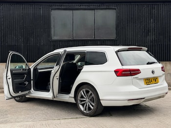Used Volkswagen Passat 2015 for sale - 78759939: Photo