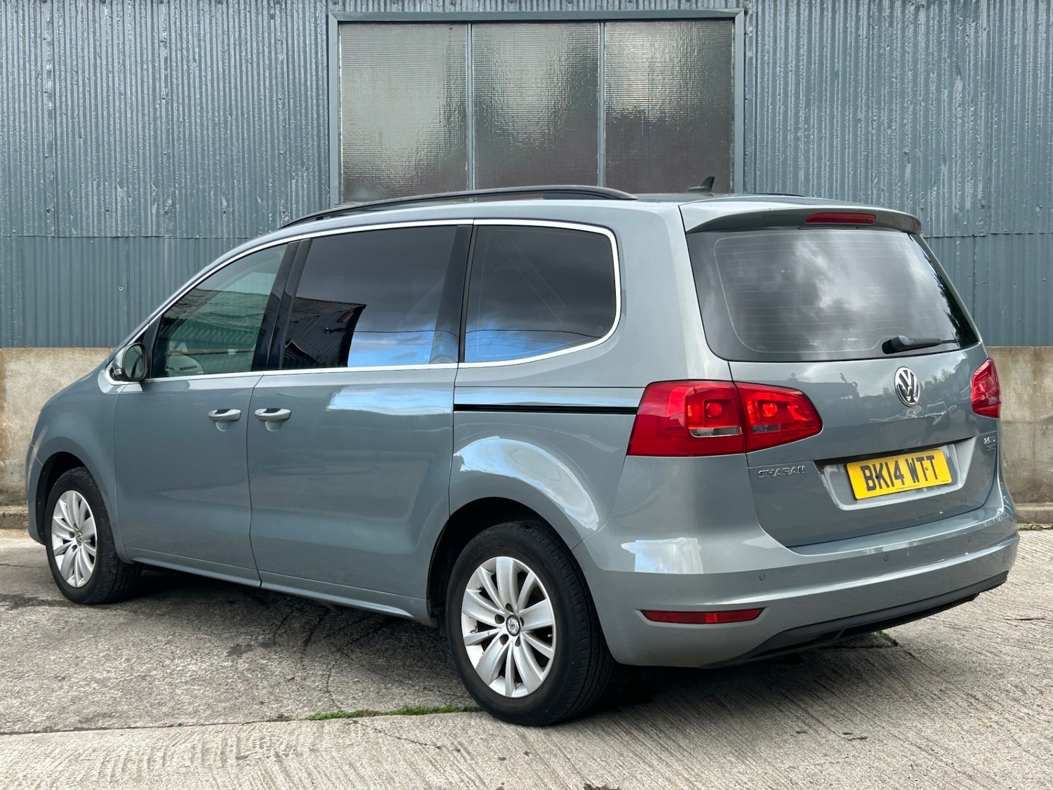 Used Volkswagen Sharan 2014 for sale - 76382805: Photo 11