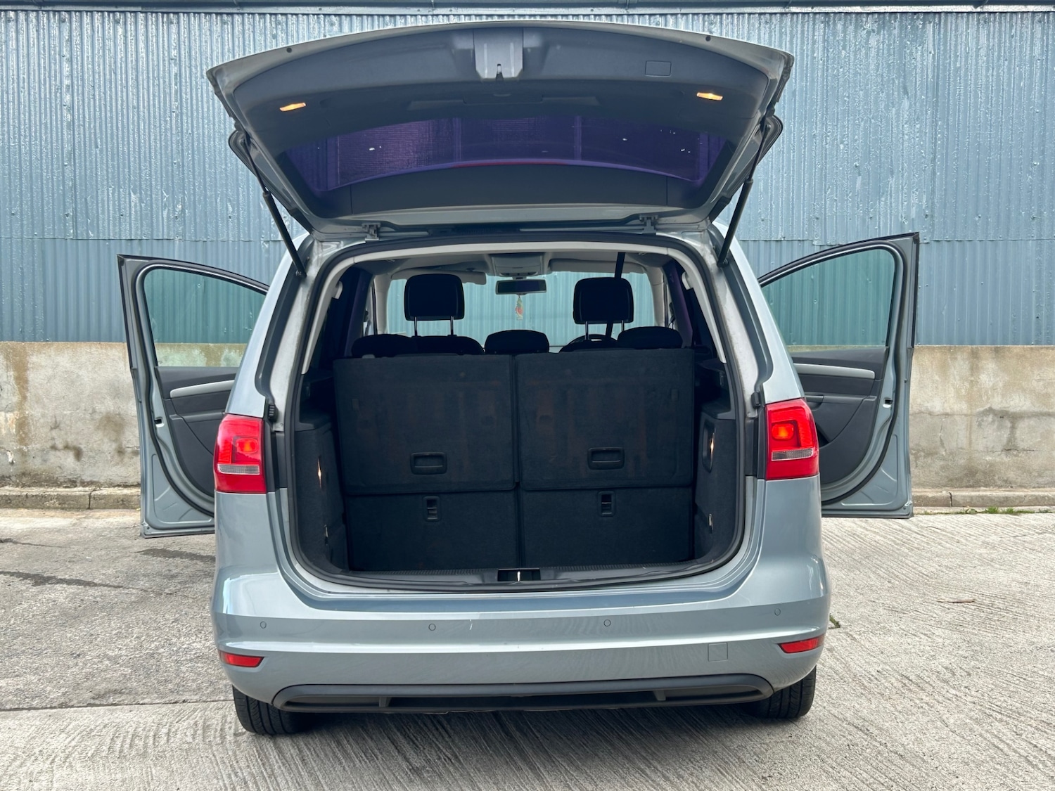 Used Volkswagen Sharan 2014 for sale - 76382805: Photo 15