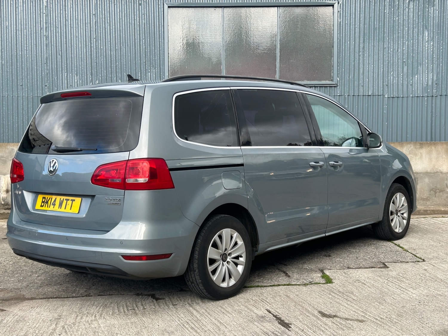 Used Volkswagen Sharan 2014 for sale - 76382805: Photo 16