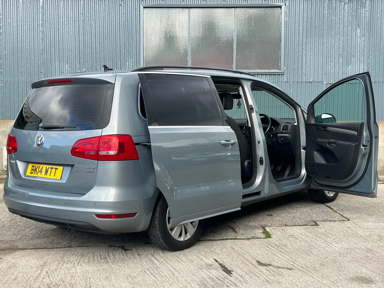 Used Volkswagen Sharan 2014 for sale - 76382805: Photo 17