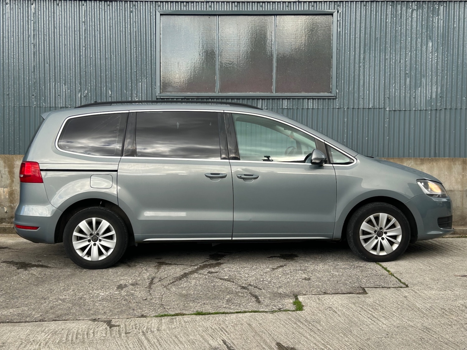Used Volkswagen Sharan 2014 for sale - 76382805: Photo 19
